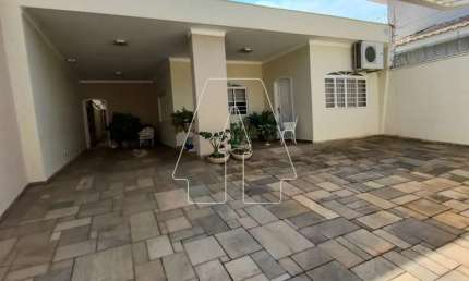Casa com 4 quartos à venda no Jardim Brasília, Araçatuba 