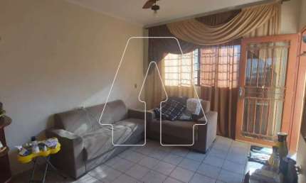 Casa com 2 quartos à venda no Umuarama, Araçatuba 