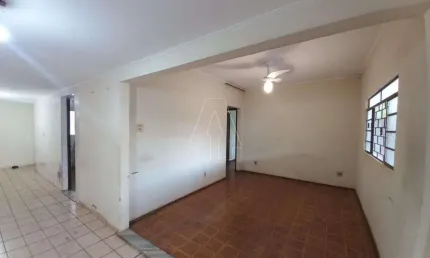 Casa com 3 quartos à venda no Umuarama, Araçatuba 