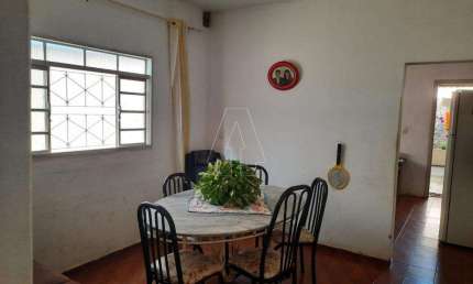 Casa com 4 quartos à venda na Vila Alba, Araçatuba 