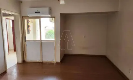 Apartamento no Condomínio Edifício Arcadas do Icaray em Araçatuba/SP