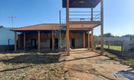 Rancho Condomínio Copacabana Residencial em Araçatuba-SP