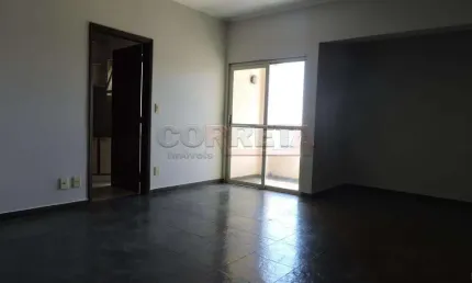 Apartamento no Condomínio Edifício Arcadas do Icaray em Araçatuba/SP