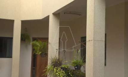 Casa com 4 quartos para alugar no Centro, Araçatuba 