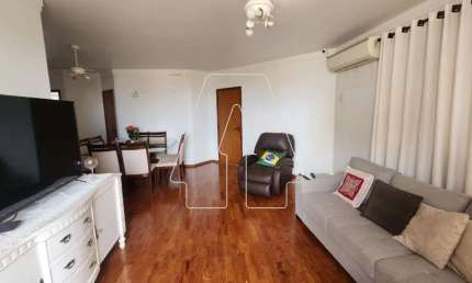 Apartamento no Condomínio Edifício São João Del Rey em Araçatuba/SP