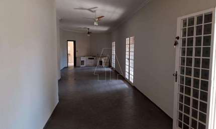 Casa com 4 quartos à venda no Jardim Sumaré, Araçatuba 