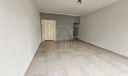 Casa Sobrado Residencial no bairro Jardim Presidente em Araçatuba-SP