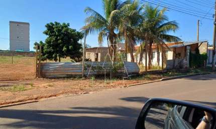 Chácara / sítio com 1 quarto para alugar no Petit-Trianon, Araçatuba 