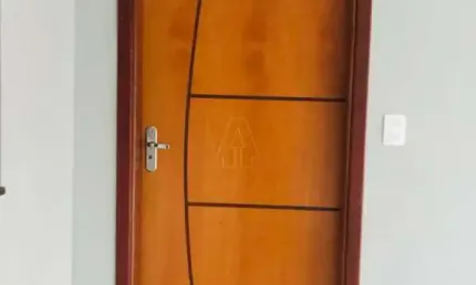 Sobrado Residencial no bairro Jardim Presidente em Araçatuba-SP