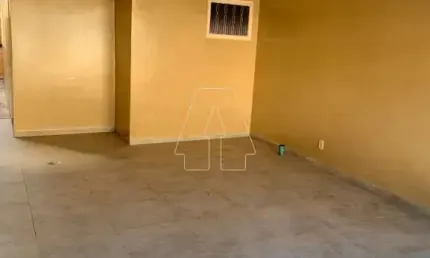 Casa Residencial no bairro Jardim Umuarama em Araçatuba-SP
