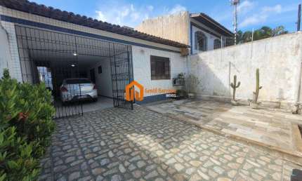 Casa com 3 quartos à venda na Francisco Vasconcelos de Arruda, 1040, Jardim das Oliveiras, Fortaleza por R$ 450.000