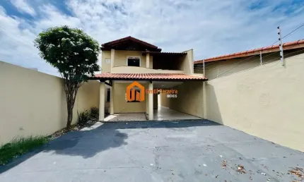 Casa com 4 quartos à venda na Maria Bastos, 81, Lagoa Redonda, Fortaleza por R$ 580.000