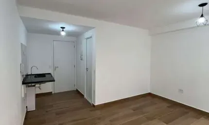 Studio 27m2 na República. Ótimo para investir ou morar!
