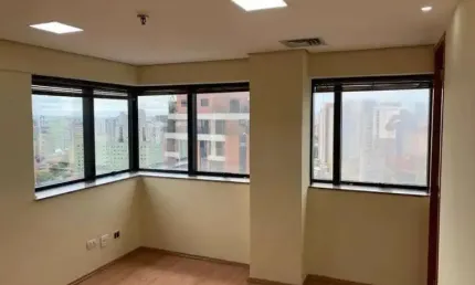 Sala comercial à venda na Avenida da Aclimação, 68, Aclimação, São Paulo