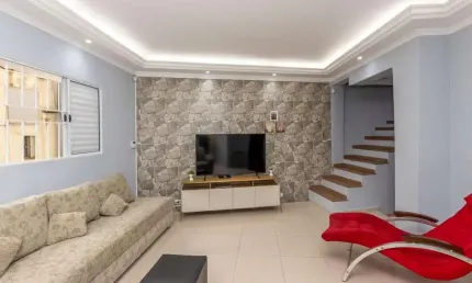 Casa 240m2 em Santa Teresinha, 4 domitórios com suíte, 2 vagas