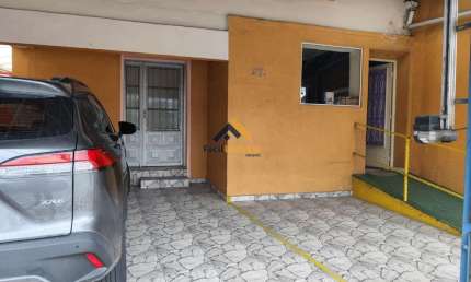 Casa para Venda em Jacareí, São João, 2 dormitórios, 4 banheiros, 2 vagas