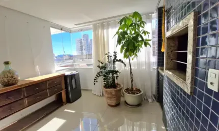 LINDO APTO DE 3 QUARTOS COM SUITE E 2 VAGAS EM BARREIROS