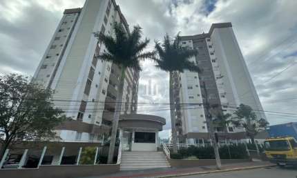 APTO DE 3 QUARTOS COM SUITE E 2 VAGAS, EXCELENTE LOCALIZAÇAÕ EM SÃO JOSÉ