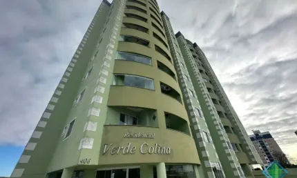 Ótimo apartamento, andar alto com linda vista panorâmica