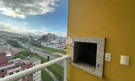 Pronto para morar, andar alto, vista livre em capinas