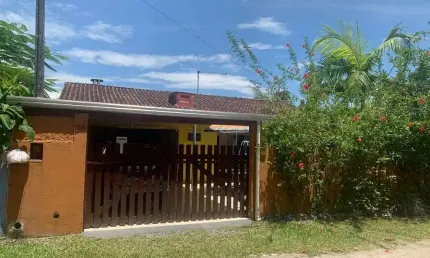 Casa com 4 quartos à venda na Rua Vereador Darci Reinert, Itapema do Norte, Itapoá