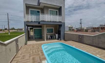Casa com 3 quartos para alugar na Rua 480 Cláudio Enoch Andrade Vieira, Volta ao mundo, Itapoá