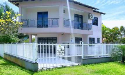 Casa com 3 quartos para alugar na Rua 340 Dr. Caetano Munhoz Da Rocha, Sai Mirim, Itapoá