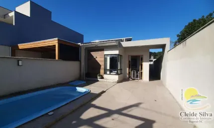 Casa com 3 quartos à venda na Rua 333 Raphael Contador, Volta ao mundo, Itapoá