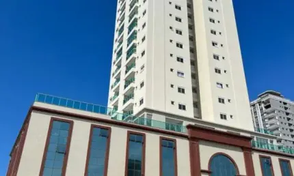 Ótimo Apartamento Novo | 2 Suítes, 2 vagas de Garagem na Meia Praia em Itapema/SC - Imobiliária África