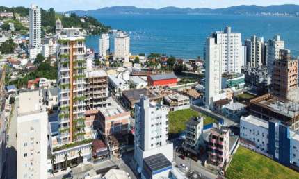 Em Construção | Excelente Apartamento 3 Suítes com 2 vagas de Garagem no Centro de Itapema/SC - Imobiliária África