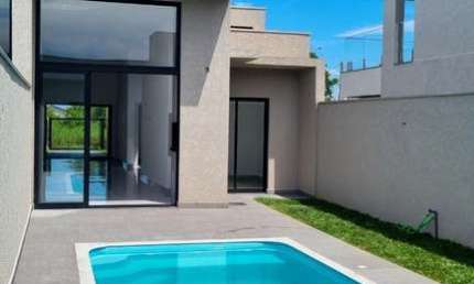 GUARATUBA - CASA C PISCINA, próx. do mar, Vila Eliana, 4 quartos, sendo 2 suíte, sala, copa, cozinha, 1 BWC social, churrasq, estac. p 3 carros.