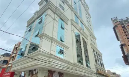 Excelente Apartamento Novo | 4 Suítes, 3 vagas de Garagem na Meia Praia em Itapema/SC - Imobiliária África