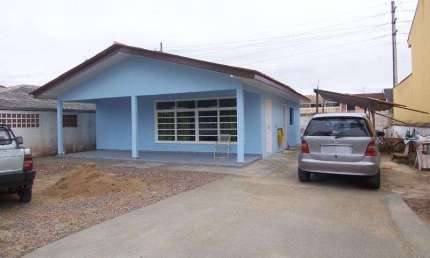 Casa 3 Quartos, 5 vagas de Garagem no Centro em Guaratuba/PR - Imobiliária África