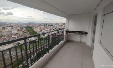 Apartamento à Venda no bairro Vila Guilhermina ao lado do metro