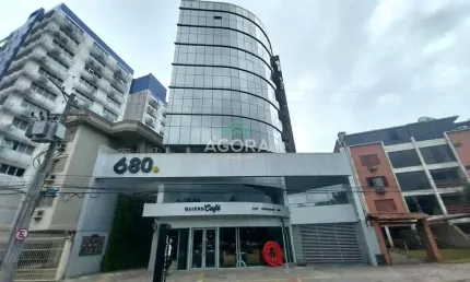 Sala comercial para alugar no Centro, Canoas  por R$ 2.400