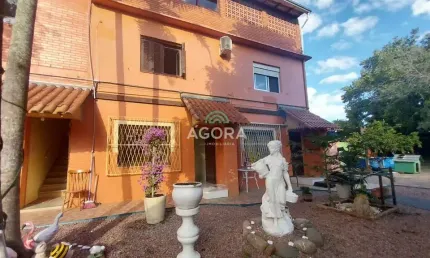 Casa em condomínio fechado com 2 quartos para alugar no Centro, Canoas  por R$ 1.800