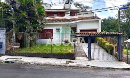 Casa com 3 quartos para alugar na Nossa Senhora das Graças, Canoas  por R$ 6.000