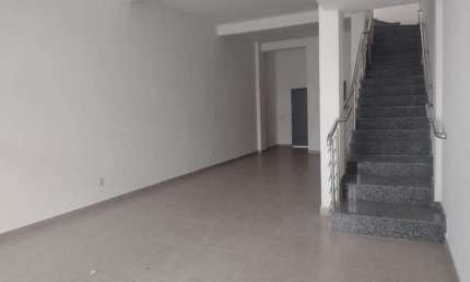 Ponto comercial para alugar no Mato Grande, Canoas  por R$ 2.990