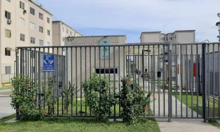 Apartamento com 2 quartos para alugar no Mato Grande, Canoas  por R$ 1.200