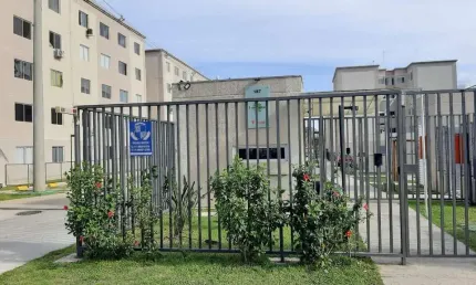Apartamento com 2 quartos para alugar no Mato Grande, Canoas  por R$ 1.200