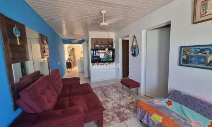 Casa em condomínio fechado com 2 quartos para alugar no Mato Grande, Canoas  por R$ 1.800