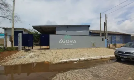 Barracão / Galpão / Depósito para alugar no Harmonia, Canoas  por R$ 4.000