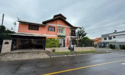 Casa com 5 quartos para alugar no Igara, Canoas  por R$ 6.700