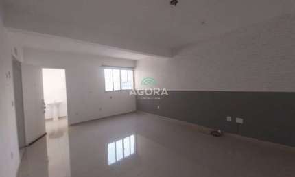 Sala comercial para alugar no Centro, Canoas  por R$ 790