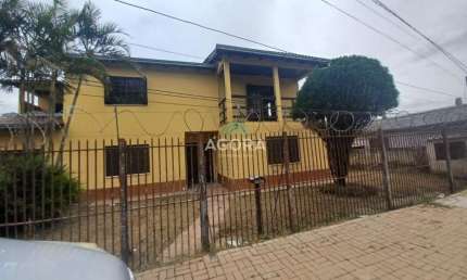 Casa com 2 quartos para alugar no Rio Branco, Canoas  por R$ 1.500