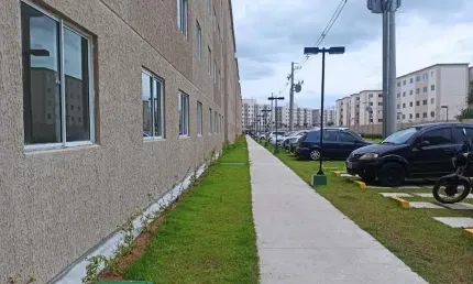 Apartamento com 2 quartos para alugar no Mato Grande, Canoas  por R$ 900