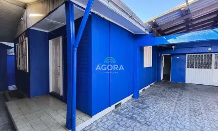 Casa com 3 quartos para alugar no Harmonia, Canoas  por R$ 1.780