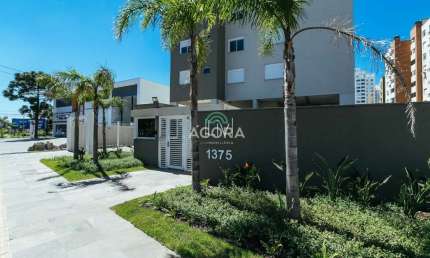 Apartamento com 2 quartos para alugar no Centro, Canoas  por R$ 1.700