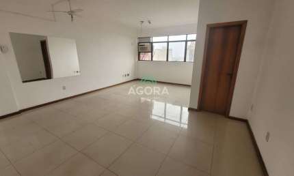 Sala comercial para alugar no Centro, Canoas  por R$ 2.000