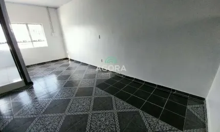 Kitnet / Stúdio para alugar no Igara, Canoas  por R$ 900